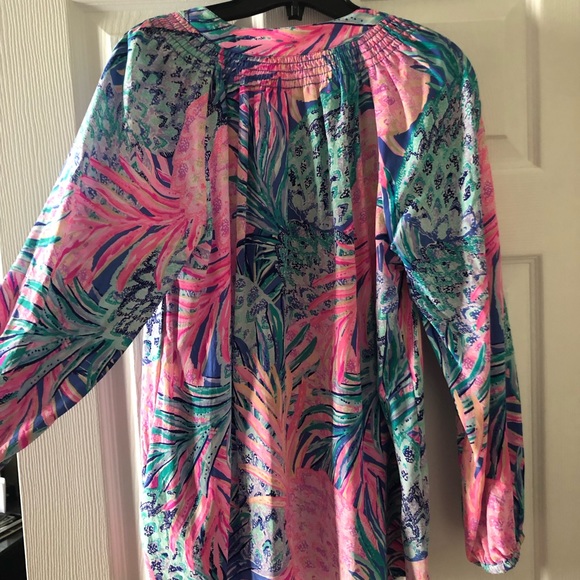 Lilly Pulitzer - Picture 2 of 3